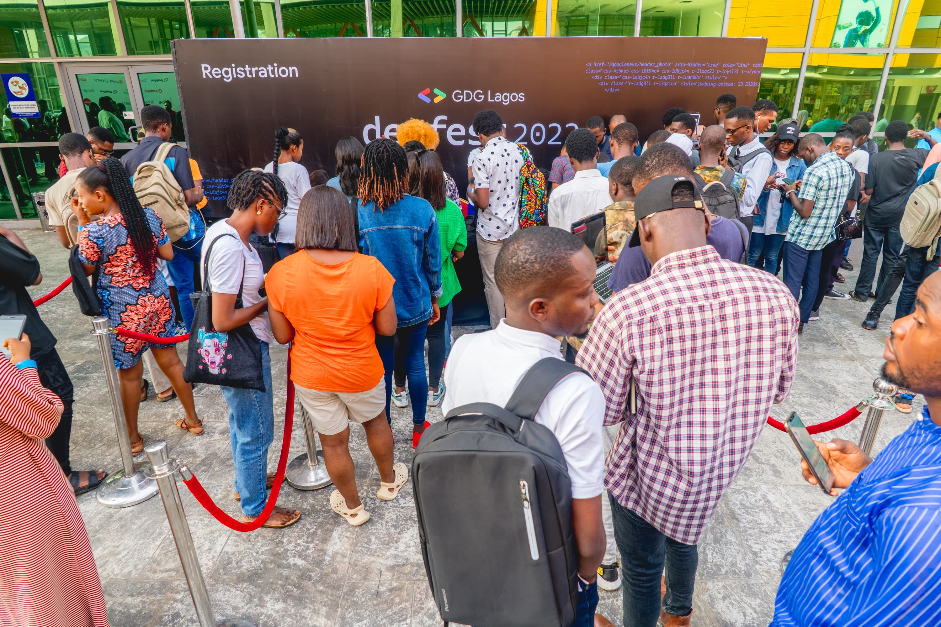 Crowd gathered for the Lagos builder summit